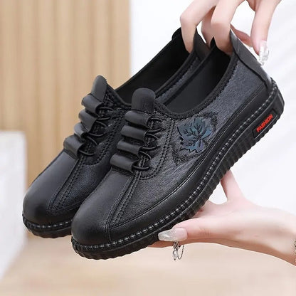 Ludmila leren orthopedische instappers